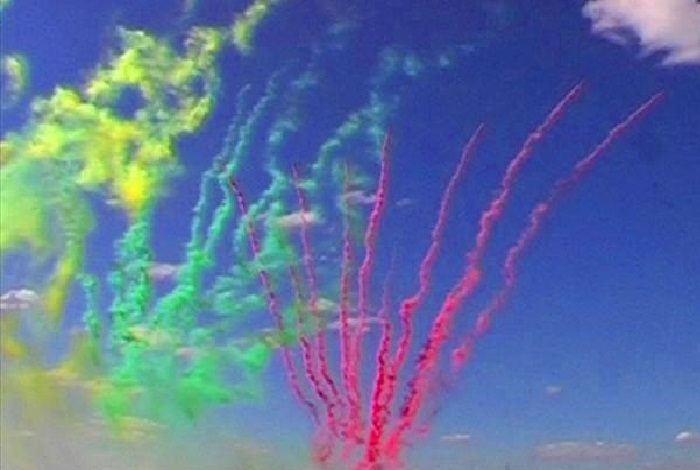 Дневные салюты со склада - Октябрьское | oktyabrskoe.salutsklad.ru